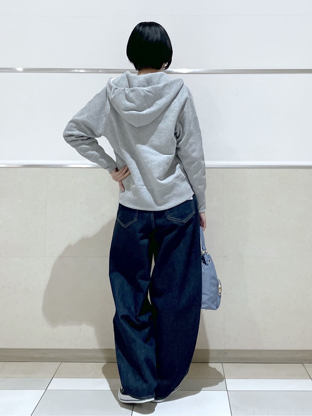 eriko さんの「Dessin｜【ユニセックス/洗える】吊り裏毛フーデッドパーカー」を使ったコーディネート