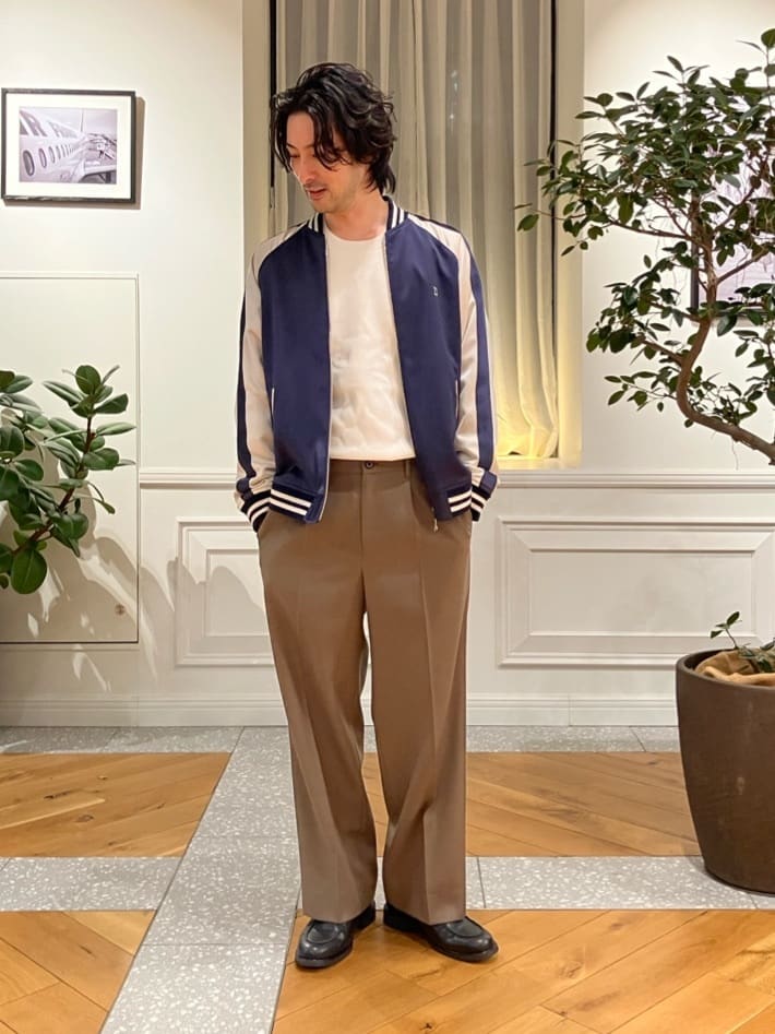 junyaさんの「DRESSTERIOR｜【ウォッシャブル】サイドゴア ワンタックワイドパンツ」を使ったコーディネート