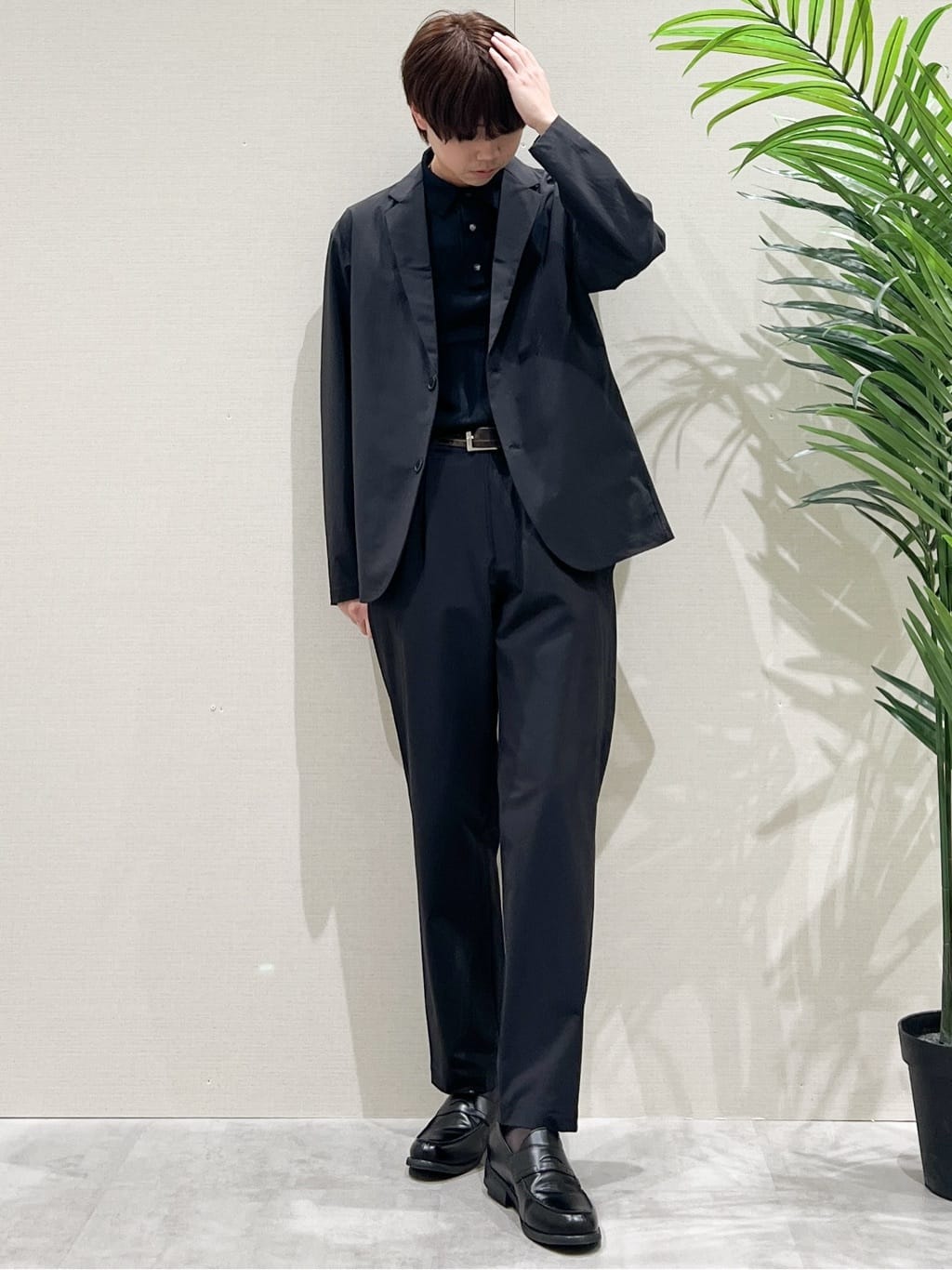 SHI-MAさんの「THE SHOP TK｜《KURO》コーデュラナイロン ジャケット セットアップ可／防シワ／撥水／ストレッチ」を使ったコーディネート