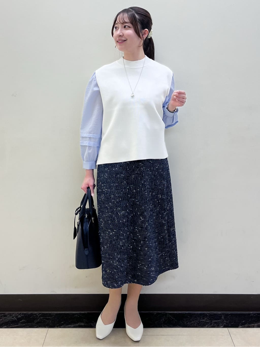 mikikoさんの「Reflect｜【ゆったり着られる◎】バンドカラーシャツブラウス」を使ったコーディネート