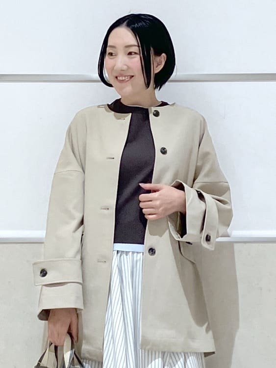 eriko さんの「Dessin｜【花粉ガード/撥水加工/洗える】クルーネックスプリングコート」を使ったコーディネート