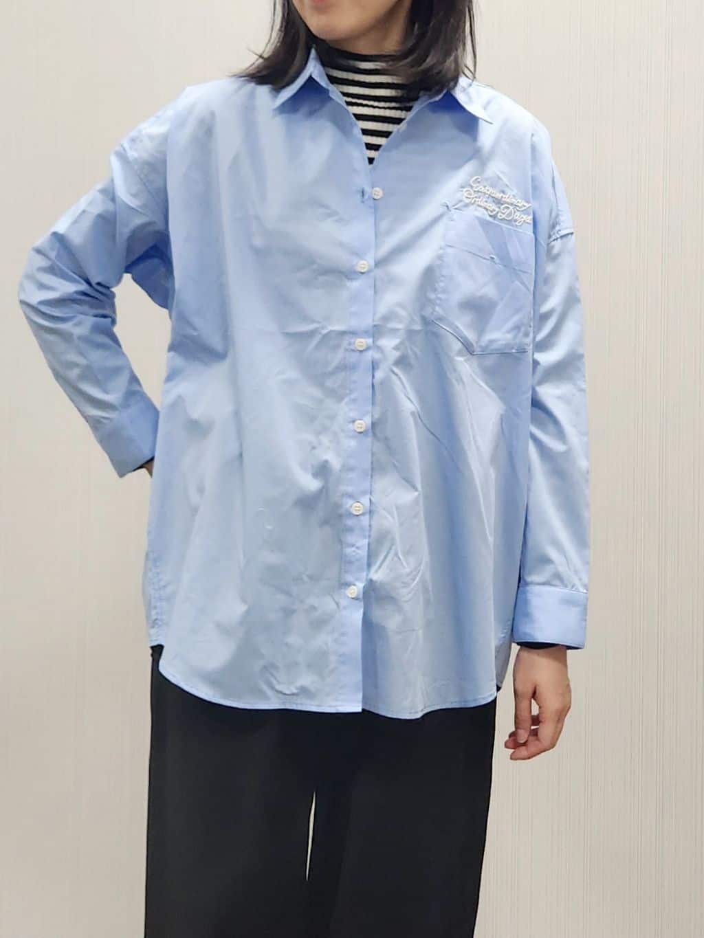 naraさんの「Dessin｜【洗える】刺繍ロゴ入りオーバーシャツ」を使ったコーディネート