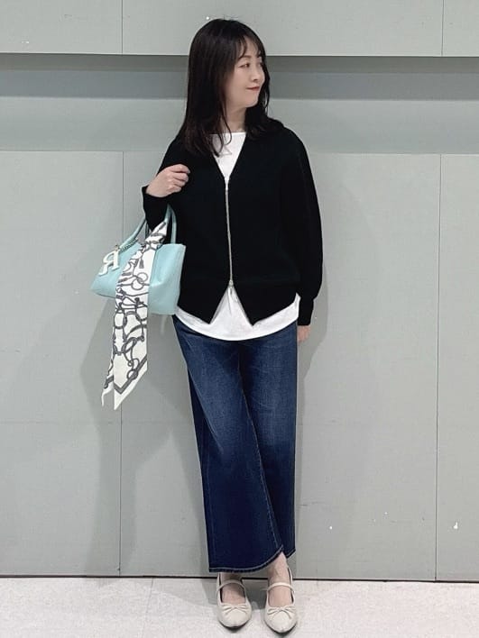 makiさんの「UNTITLED｜◆【軽羽織り/セットアップ可】ジップアップニットカーディガン」を使ったコーディネート