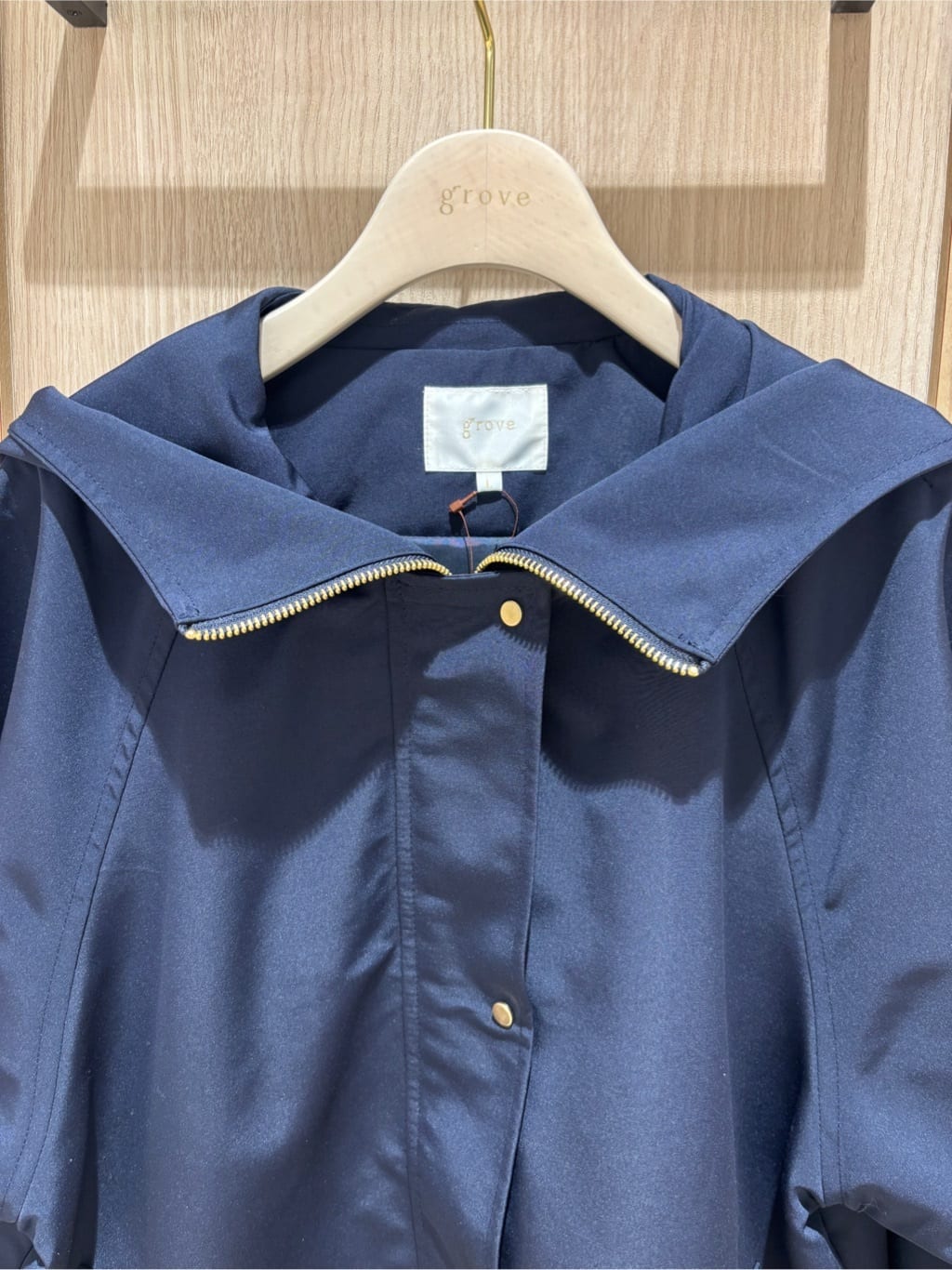 miさんの「grove｜【撥水】きれいめに着こなせるマウンテンパーカ」を使ったコーディネート