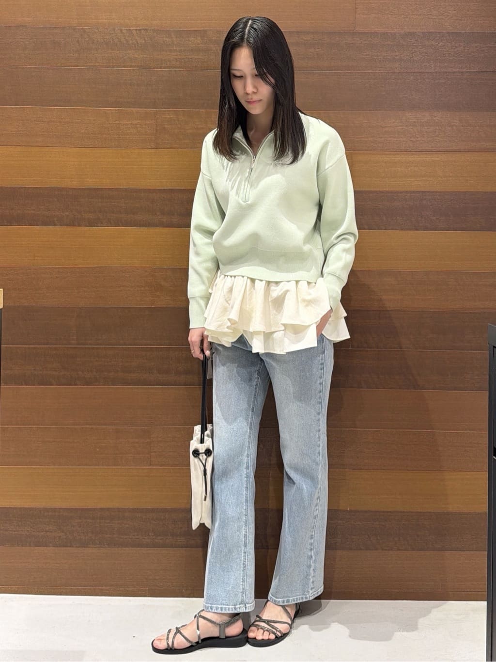 さやさんの「OPAQUE.CLIP｜ハーフZIP刺繍ロゴニット【洗濯機OK】」を使ったコーディネート