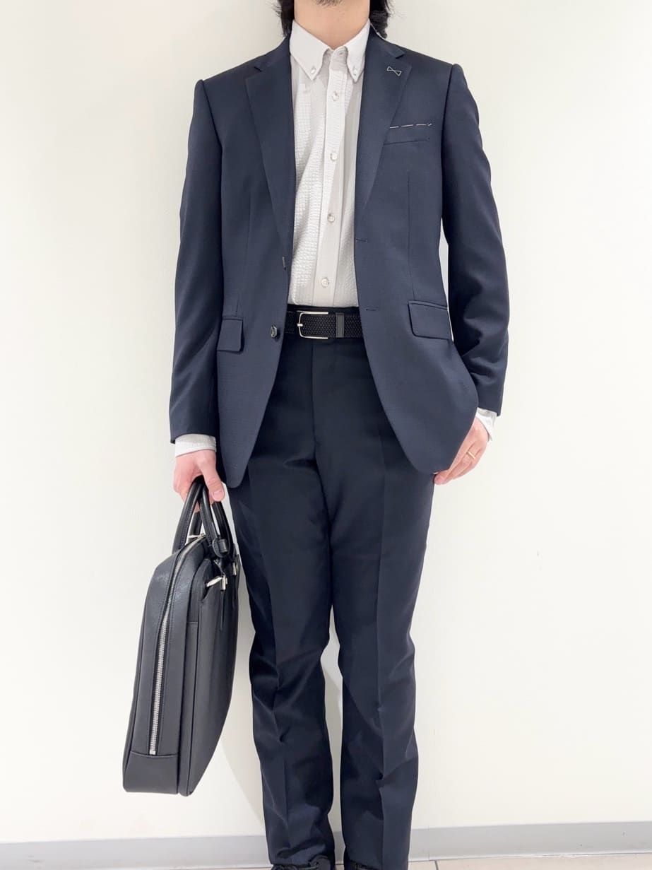 及川さんの「TAKEO KIKUCHI｜【Made in JAPAN】立菱（たてびし）スーツ」を使ったコーディネート