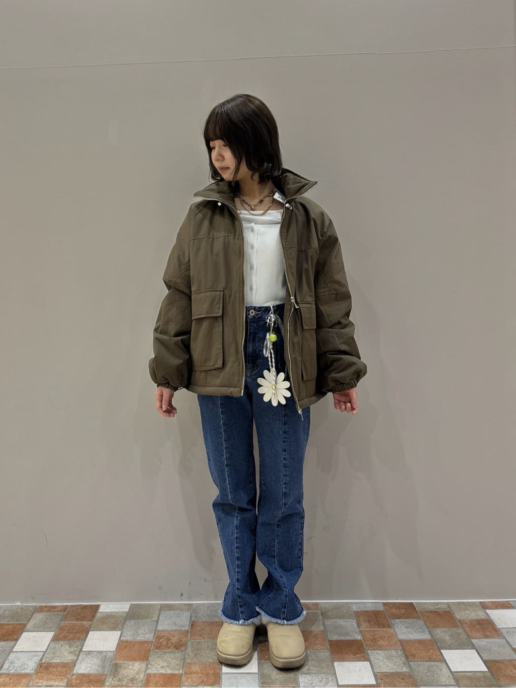 みゆさんの「INDIVI｜ビスチェレイヤードニット」を使ったコーディネート