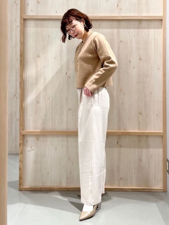 nakoさんの「THE SHOP TK｜ハーフミラノカーデ」を使ったコーディネート