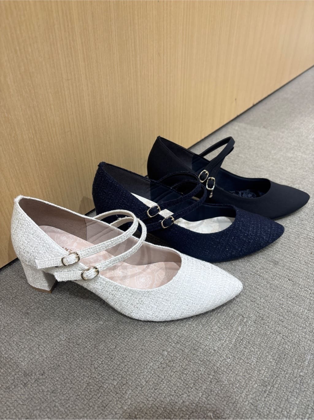 せらら⭐️さんの「ESPERANZA｜Wストラップパンプス」を使ったコーディネート