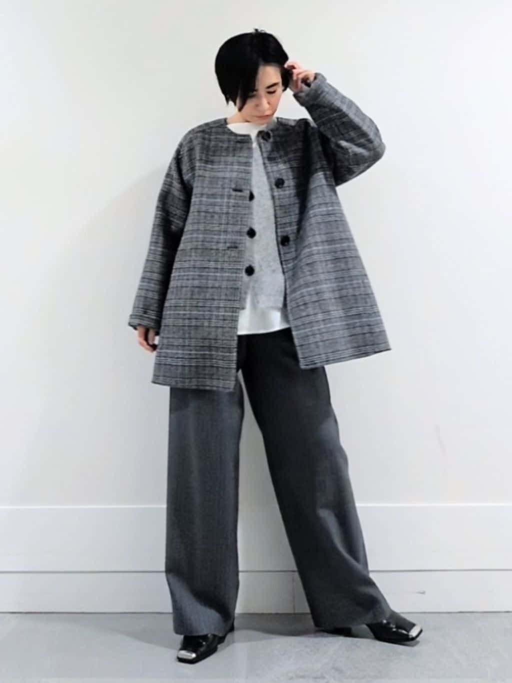 ミズタさんの「UNTITLED｜【ミディ丈/軽やか】セミラグランリバー コート」を使ったコーディネート