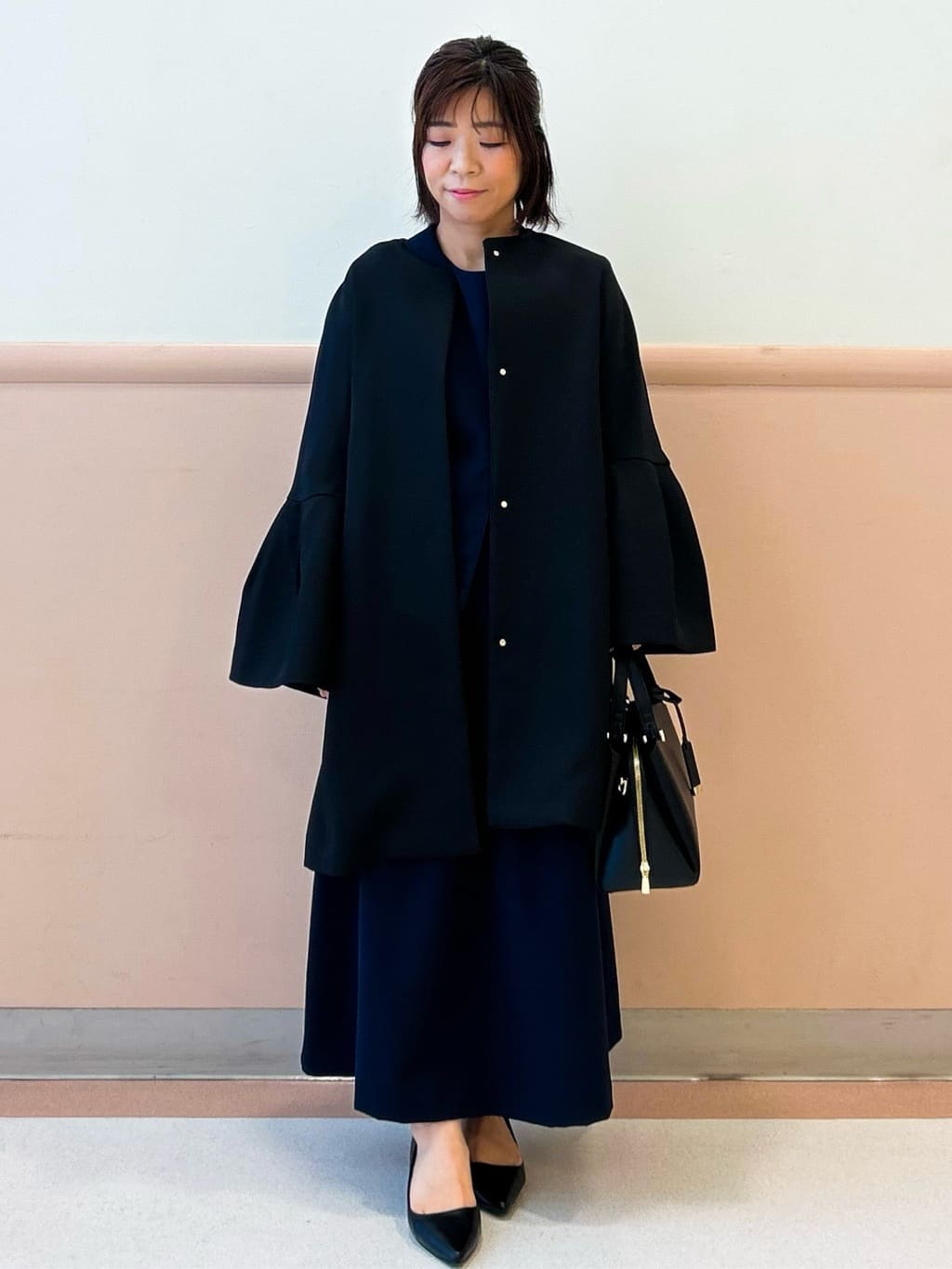 こやさんの「OPAQUE.CLIP｜《通勤／セットアップ対応》 Vネックジャケット／ダブルクロス【洗濯機OK】」を使ったコーディネート