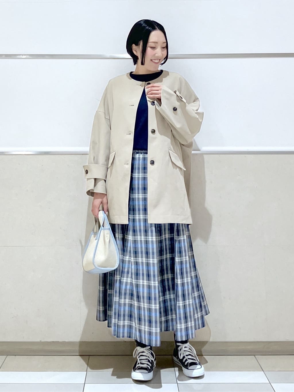 eriko さんの「Dessin｜【花粉ガード/撥水加工/洗える】クルーネックスプリングコート」を使ったコーディネート