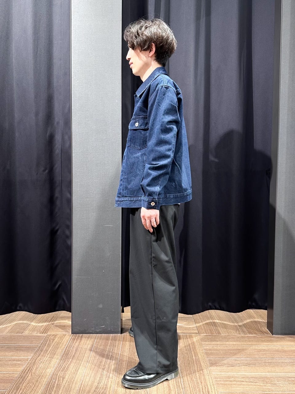 tomoyaさんの「THE SHOP TK｜【大人にも取り入れやすい】デニムジャケット セットアップ可/洗濯機OK」を使ったコーディネート
