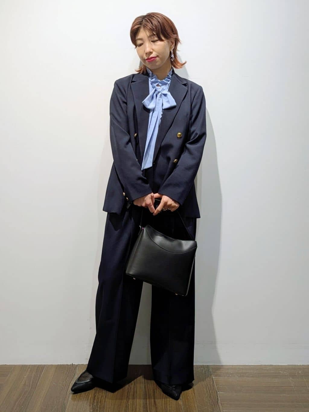 4410さんの「THE SHOP TK｜【通勤にもデイリーにも】CAVIAN 金ボタンダブルブレストジャケット」を使ったコーディネート