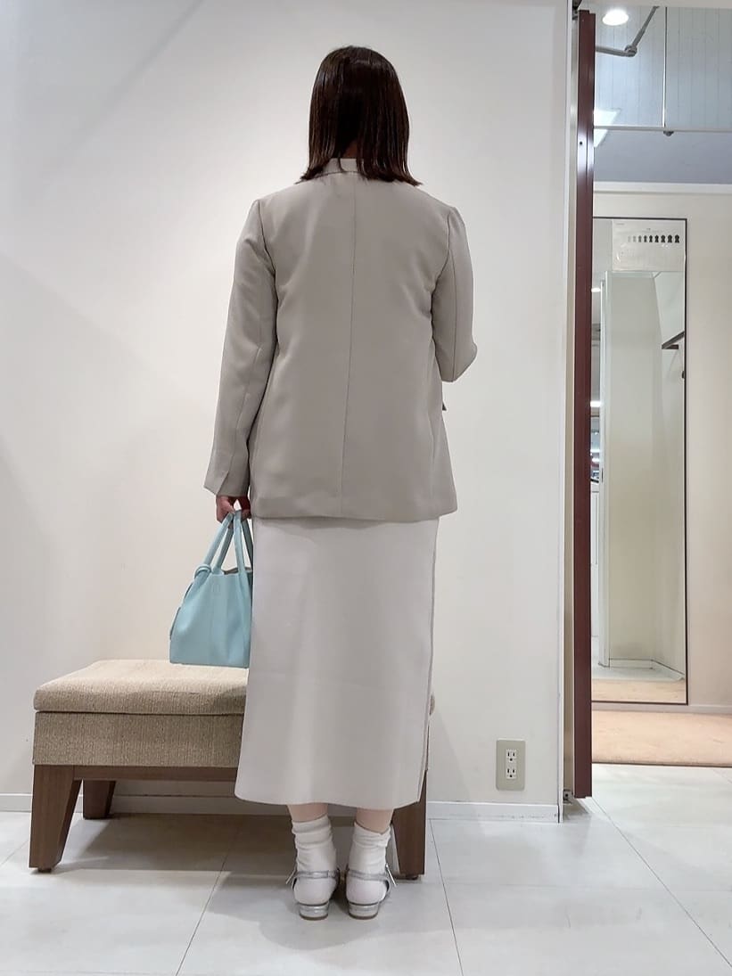 YUIさんの「UNTITLED｜◆【洗える/ストレッチ性】ダブルブレストジャケット」を使ったコーディネート