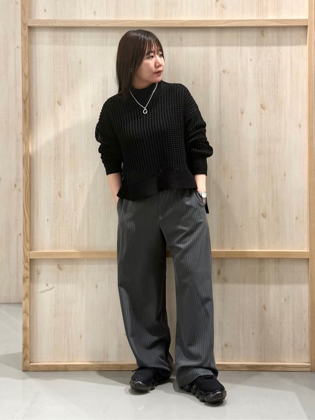 nanaさんの「THE SHOP TK｜メッシュニットプルオーバー」を使ったコーディネート