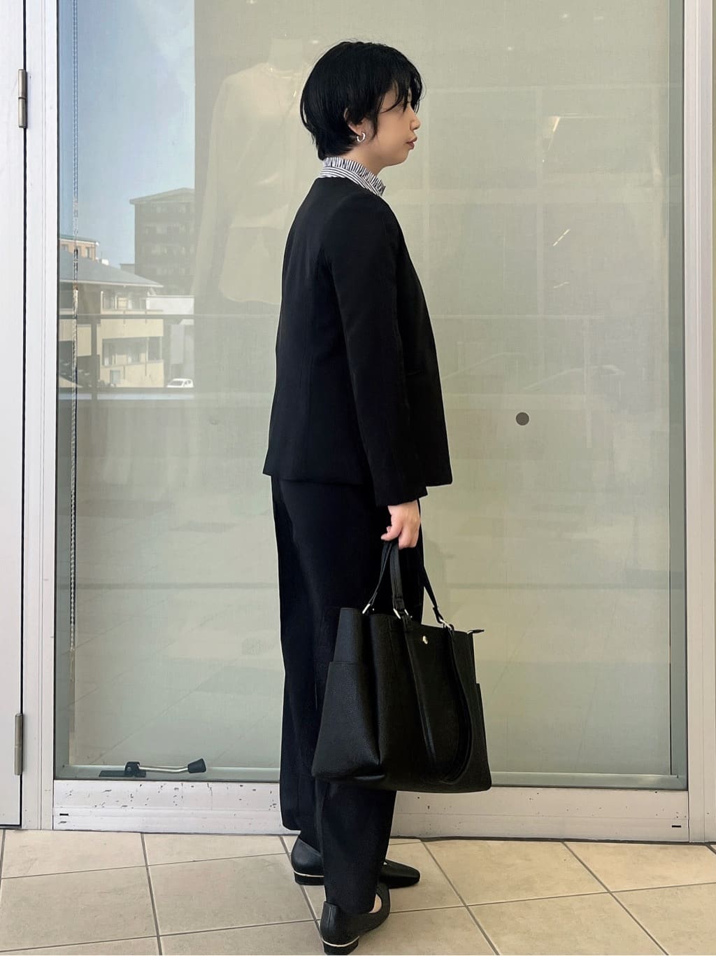 yo-koさんの「OPAQUE.CLIP｜《通勤／セットアップ対応》 Vネックジャケット／ダブルクロス【洗濯機OK】」を使ったコーディネート