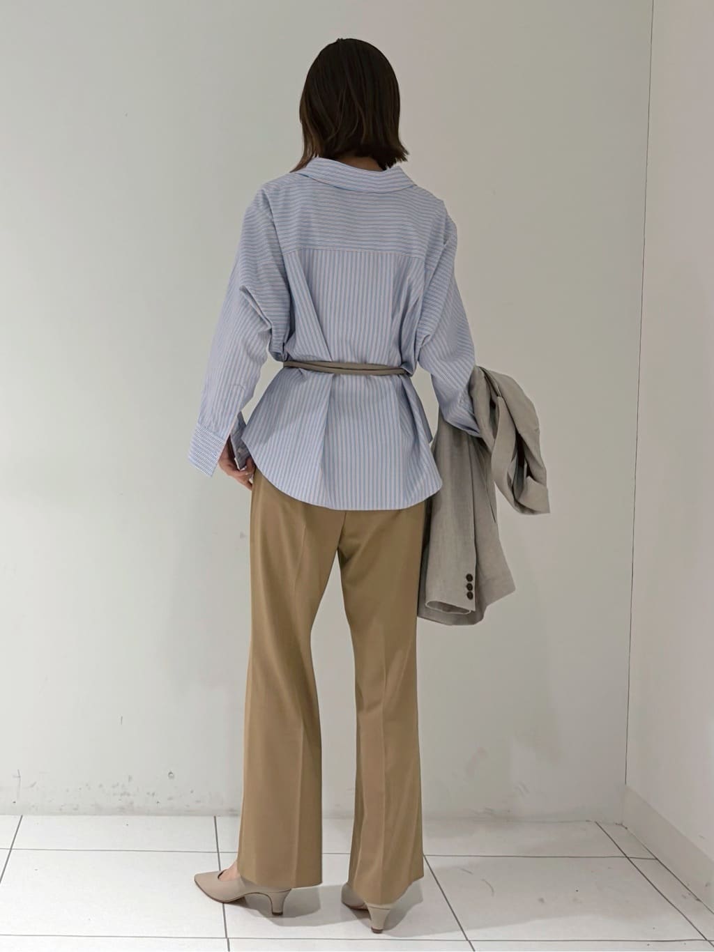 shioriさんの「INDIVI｜Timeless｜ビッグポケットフォルムシャツ【接触冷感】」を使ったコーディネート