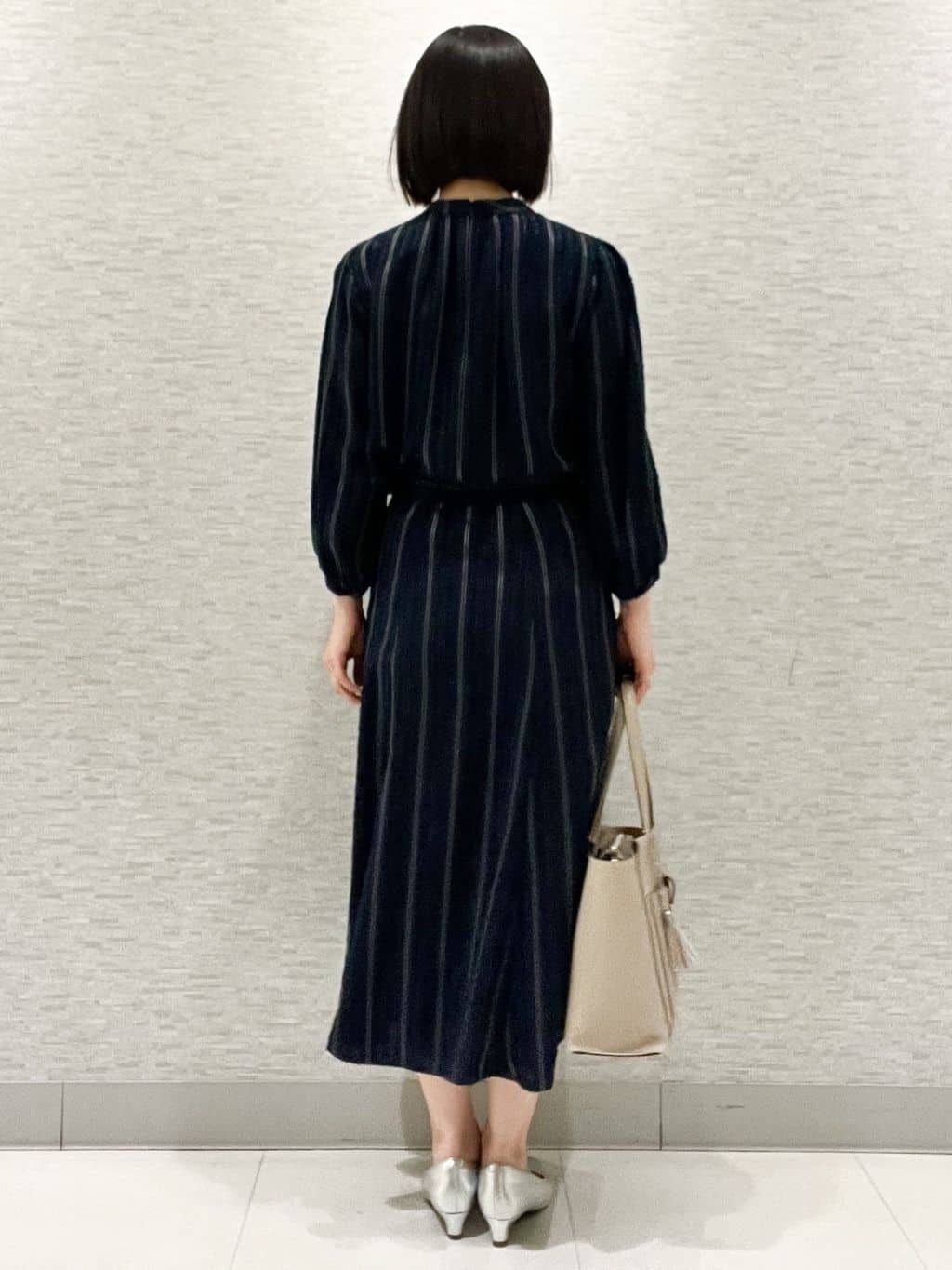 marikoさんの「Reflect｜【セットアップ可】ストライプ柄ジャカードブラウス」を使ったコーディネート