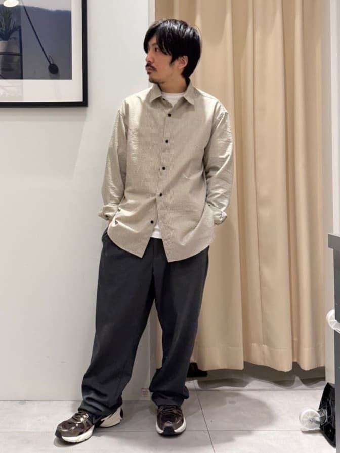 はさんの「THE SHOP TK｜【爽やかで好印象】サッカーストライプシャツ 洗濯機OK」を使ったコーディネート