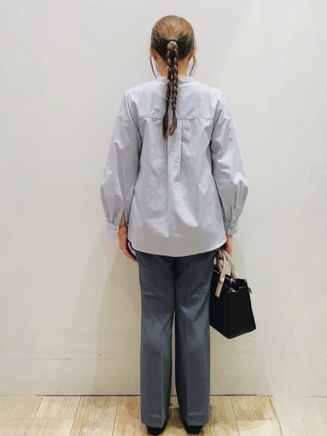 Ririさんの「index｜フリルキーネックシャツ【洗濯機OK／イージーアイロン／防シワ】《XS～LL／7col》」を使ったコーディネート