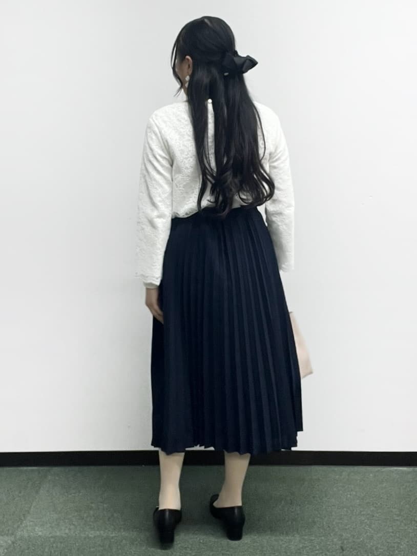Hitomiさんの「index｜《通勤対応》レースブラウス【洗濯機OK】」を使ったコーディネート