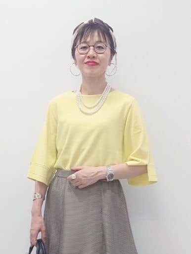 MUTSUKOさんの「UNTITLED｜【洗える/清涼感】袖スリットニットプルオーバー」を使ったコーディネート