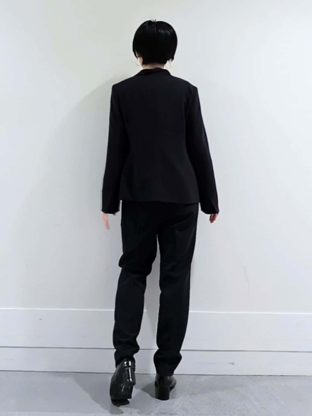 ミズタさんの「UNTITLED｜【透けにくい/ウエストイン見え】タックブラウス」を使ったコーディネート