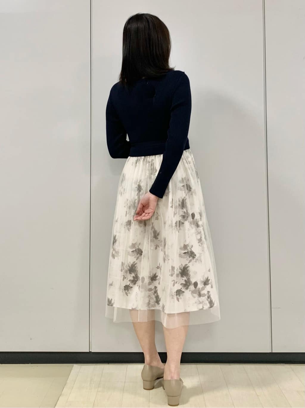 kasumiさんの「index｜キャンディスリーブショートトレンチコート【洗濯機OK／撥水／防花粉】《5col》」を使ったコーディネート