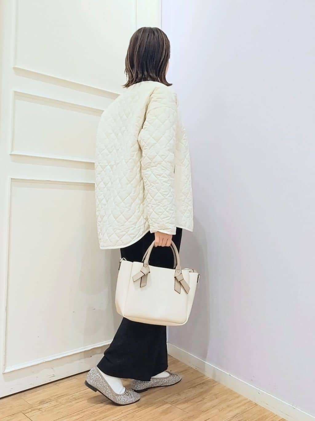 miomioさんの「SHOO･LA･RUE｜【高レビュー/洗濯機可/S-LL】さらに軽くなった スポンディッシュ裾フェイクトップス」を使ったコーディネート