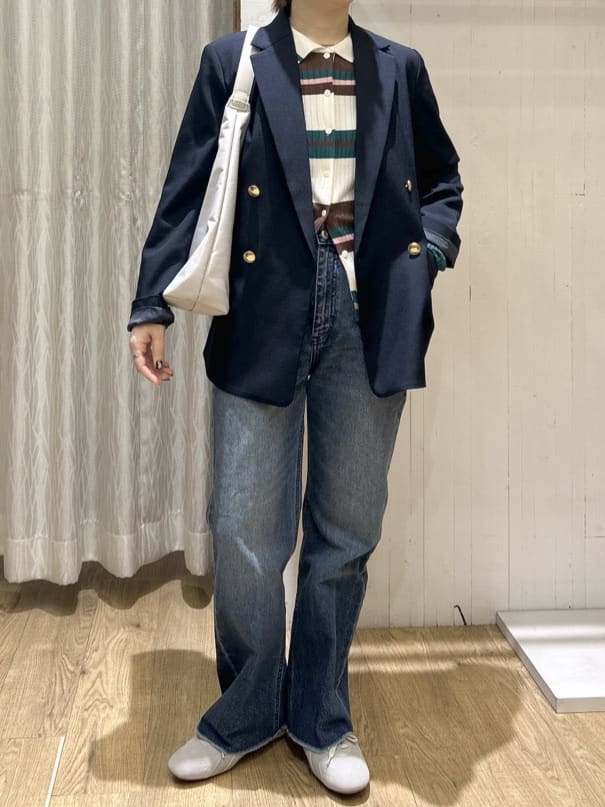 ga_riさんの「THE SHOP TK｜【通勤にもデイリーにも】CAVIAN 金ボタンダブルブレストジャケット」を使ったコーディネート