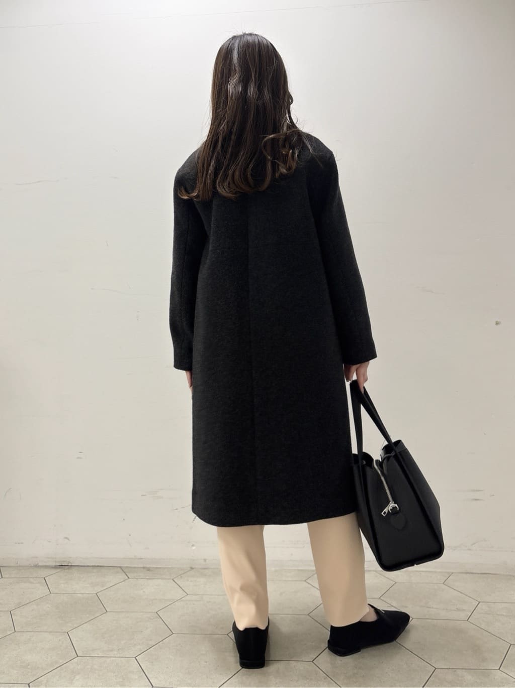 kahoさんの「INDIVI｜【軽量／ウール混】ライトフォルム ロングコート」を使ったコーディネート