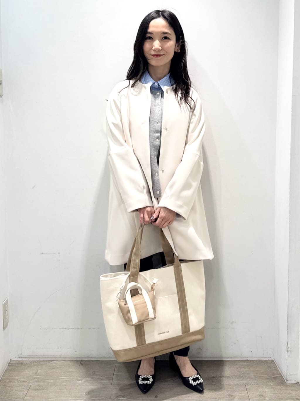 yuicciさんの「OPAQUE.CLIP｜フォルムスリーブミドルコート【洗濯機OK】」を使ったコーディネート