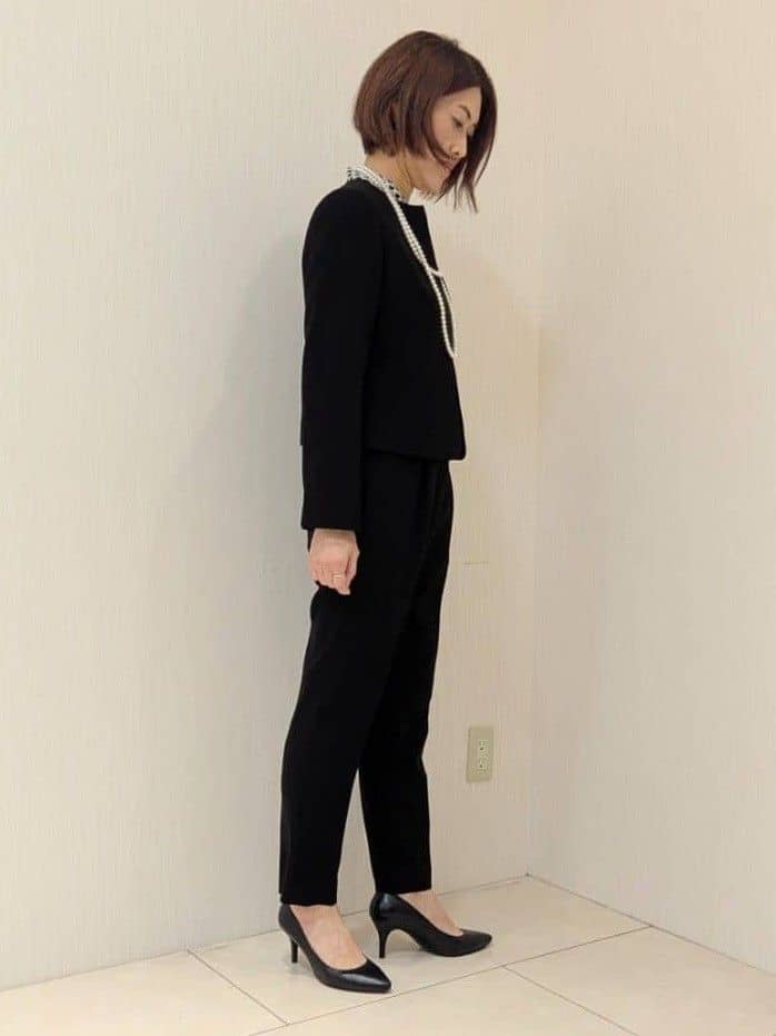 u-macoさんの「UNTITLED｜◆【通勤/インナーブラウス】幾何柄ボウタイブラウス」を使ったコーディネート
