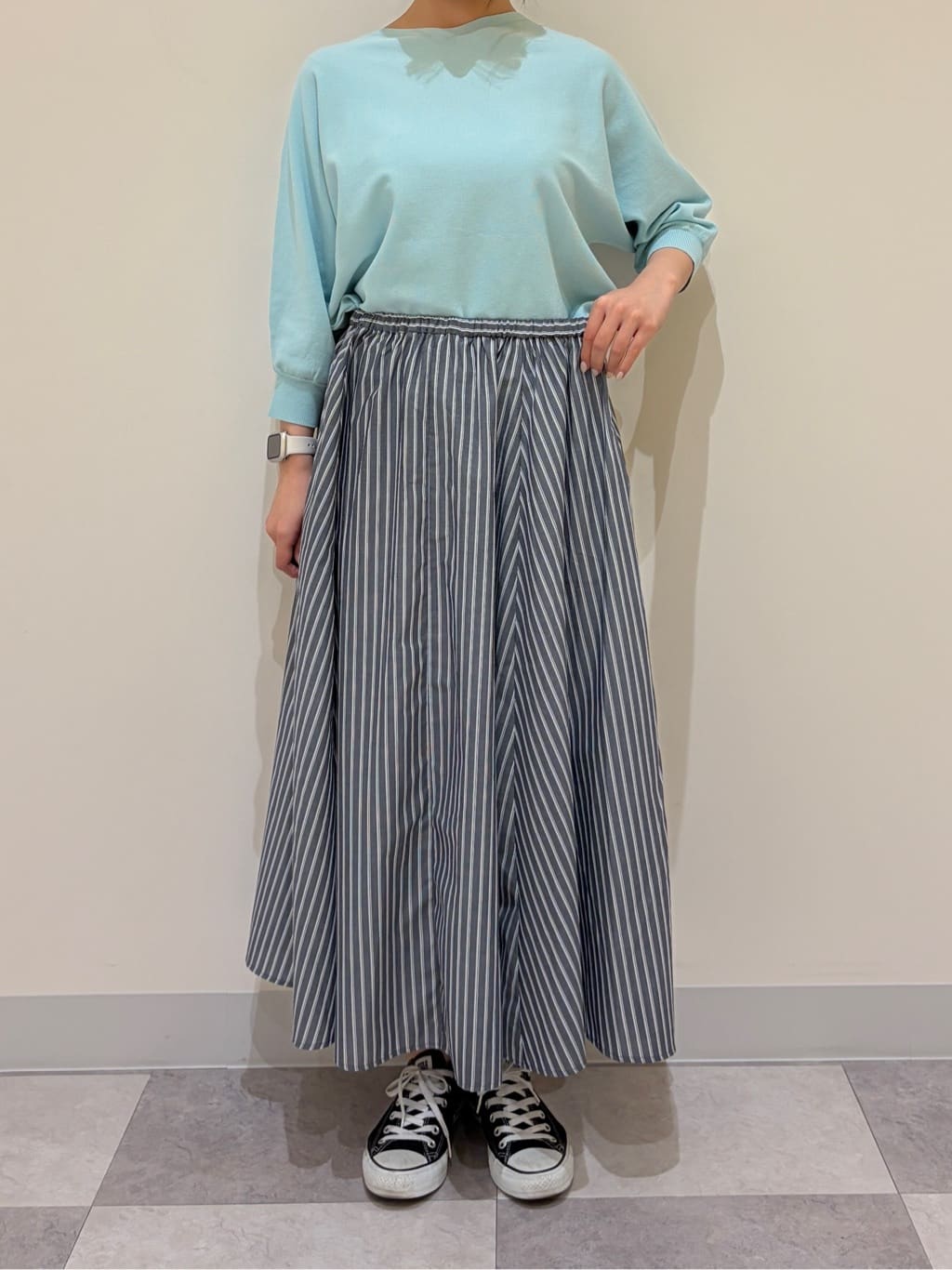 reinaさんの「Dessin｜【洗える】コットンブレンドVネックカーディガン」を使ったコーディネート
