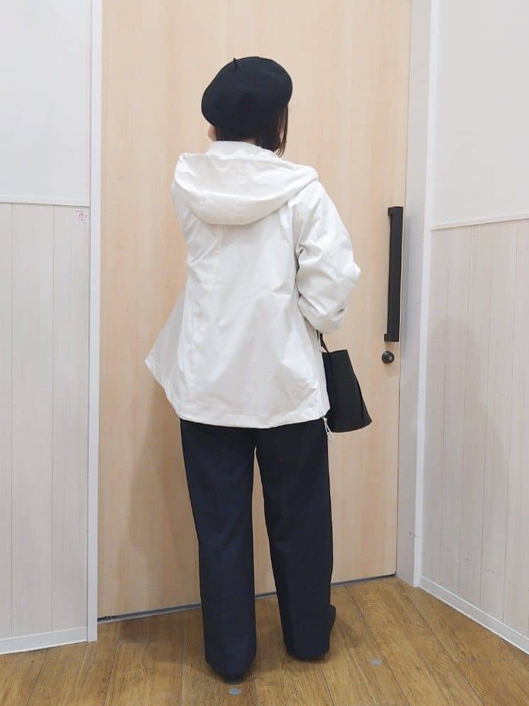 たぐちゃんさんの「SHOO･LA･RUE｜【洗濯機可/S-LL】軽やかなパイピングがポイント スウェットライクニット」を使ったコーディネート