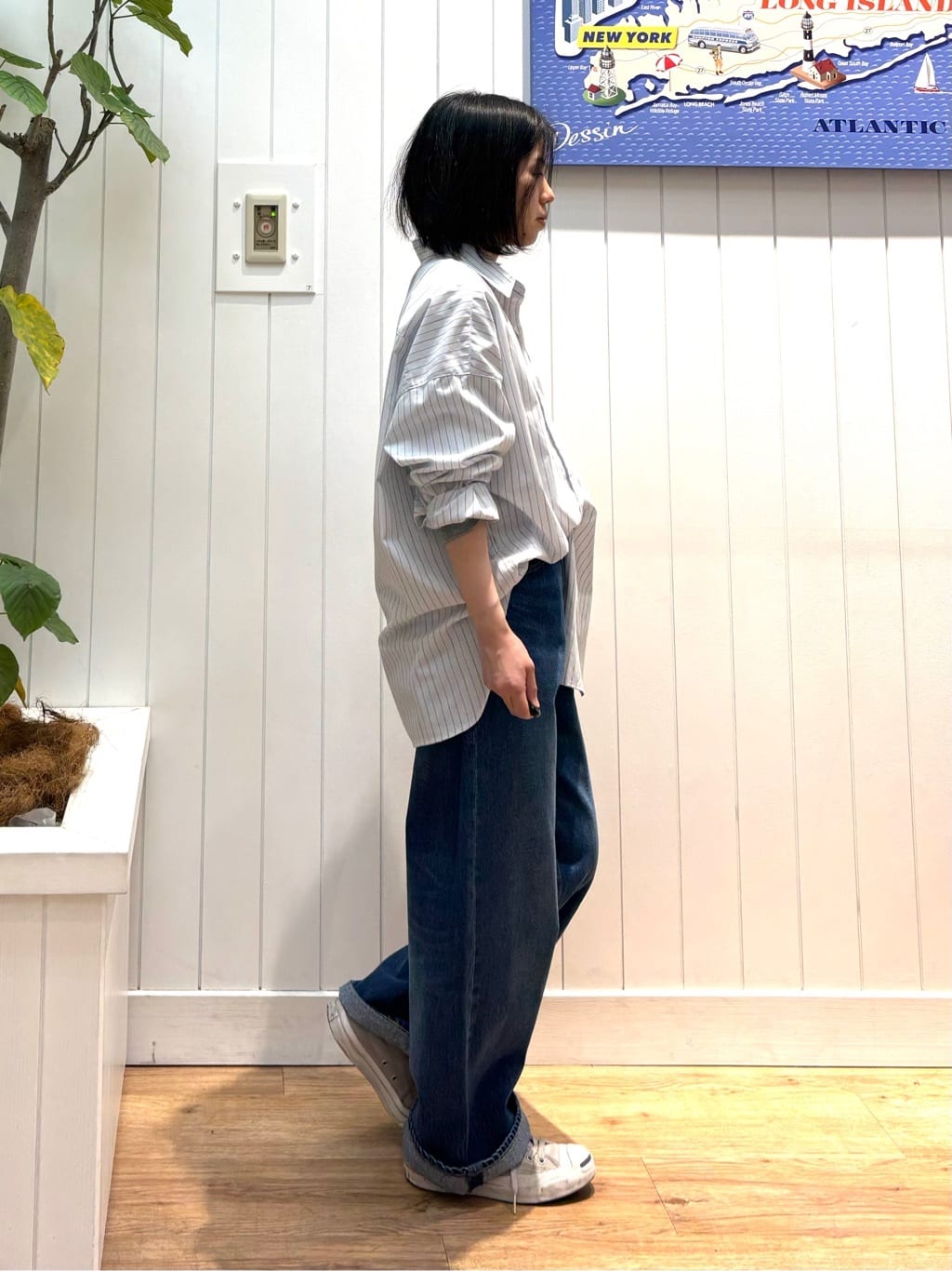 OKADAさんの「Dessin｜【洗える】バックボタンオーバーシャツ」を使ったコーディネート