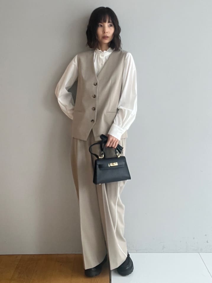 misaさんの「DRESSTERIOR｜【セットアップ可/ウォッシャブル】セットアップストライプジレ」を使ったコーディネート