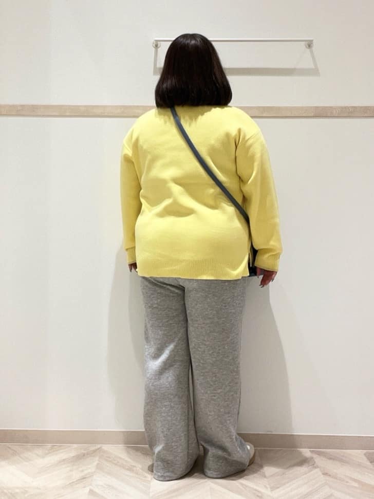 ゆめさんの「SHOO･LA･RUE｜【S-LL】大人も取り入れやすい BIGシルエット MA－1ブルゾン」を使ったコーディネート