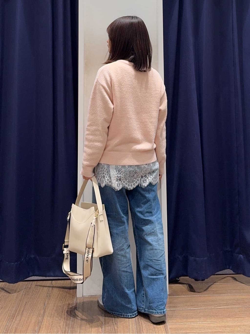 cherryさんの「THE SHOP TK｜ふわふわミニシャギー クルーネックカーディガン」を使ったコーディネート
