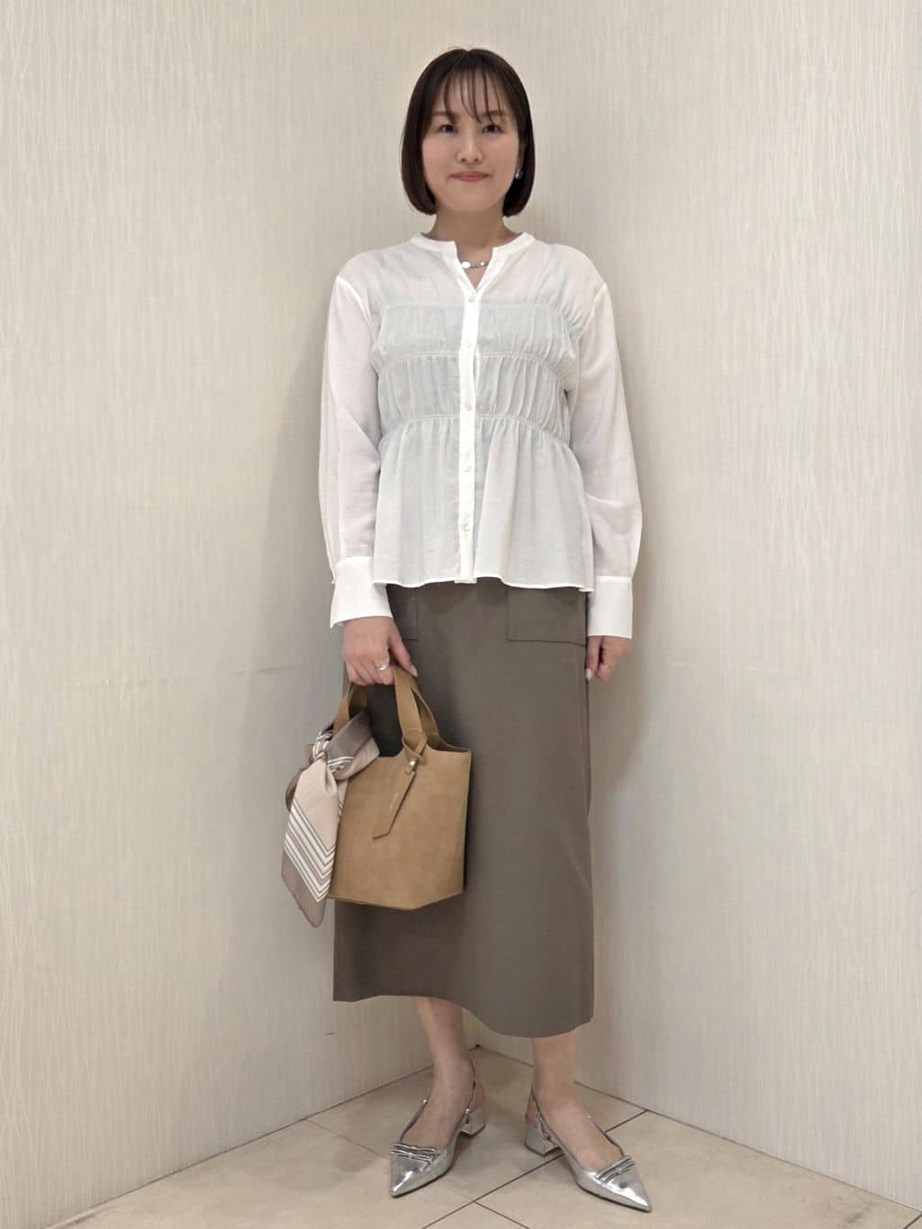 naokoさんの「UNTITLED｜【定番人気/はっ水/洗える】タスランショートトレンチコート」を使ったコーディネート