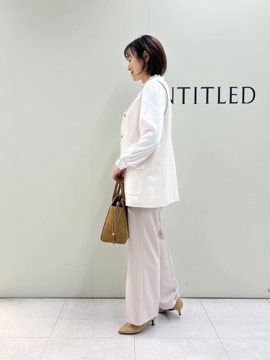 Mikiさんの「UNTITLED｜【オンオフ使える】スラブツイード ジレ」を使ったコーディネート