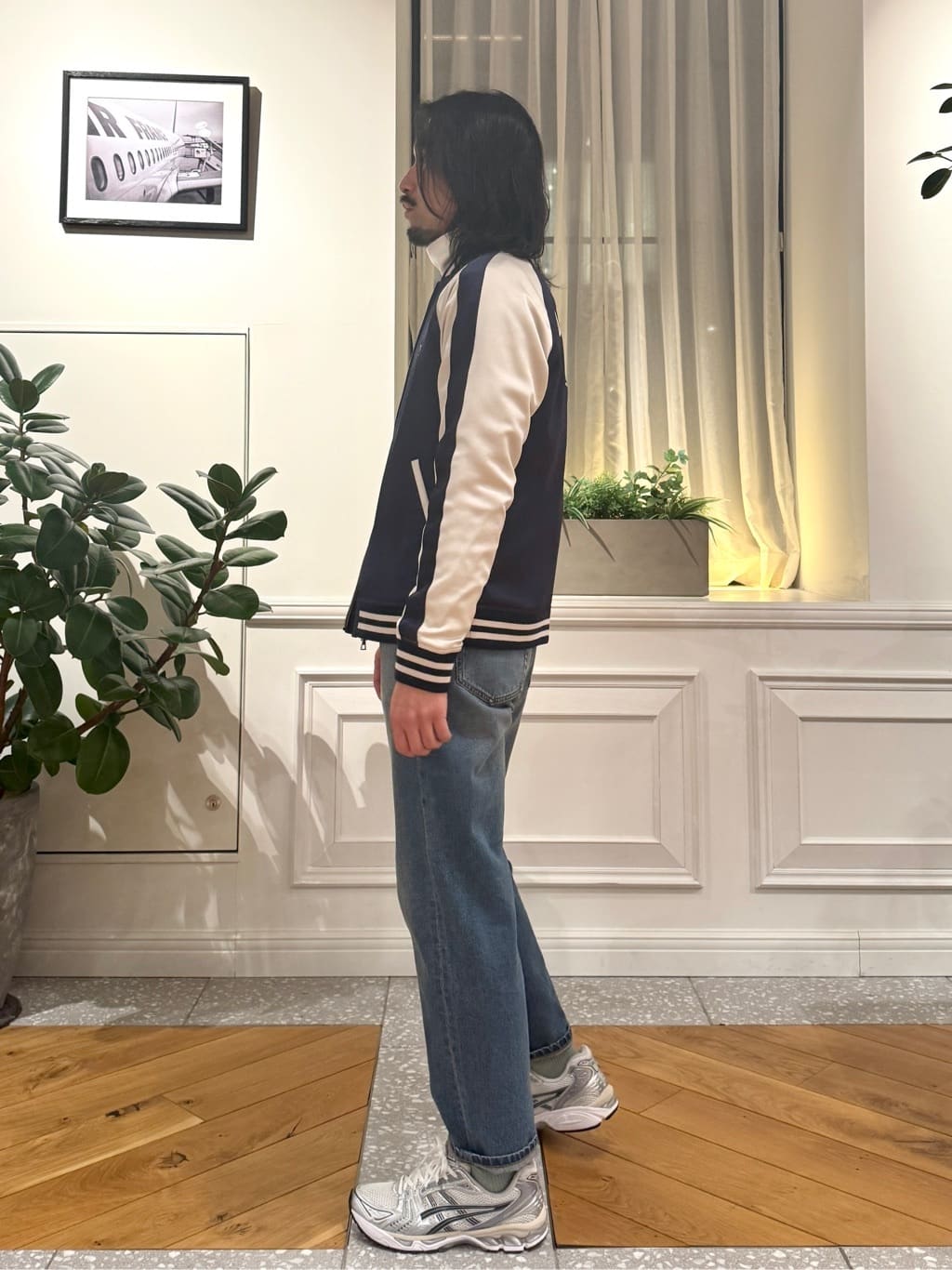 kawarataniさんの「DRESSTERIOR｜【MonoMax4月号掲載】ピストルラビット スカジャン」を使ったコーディネート