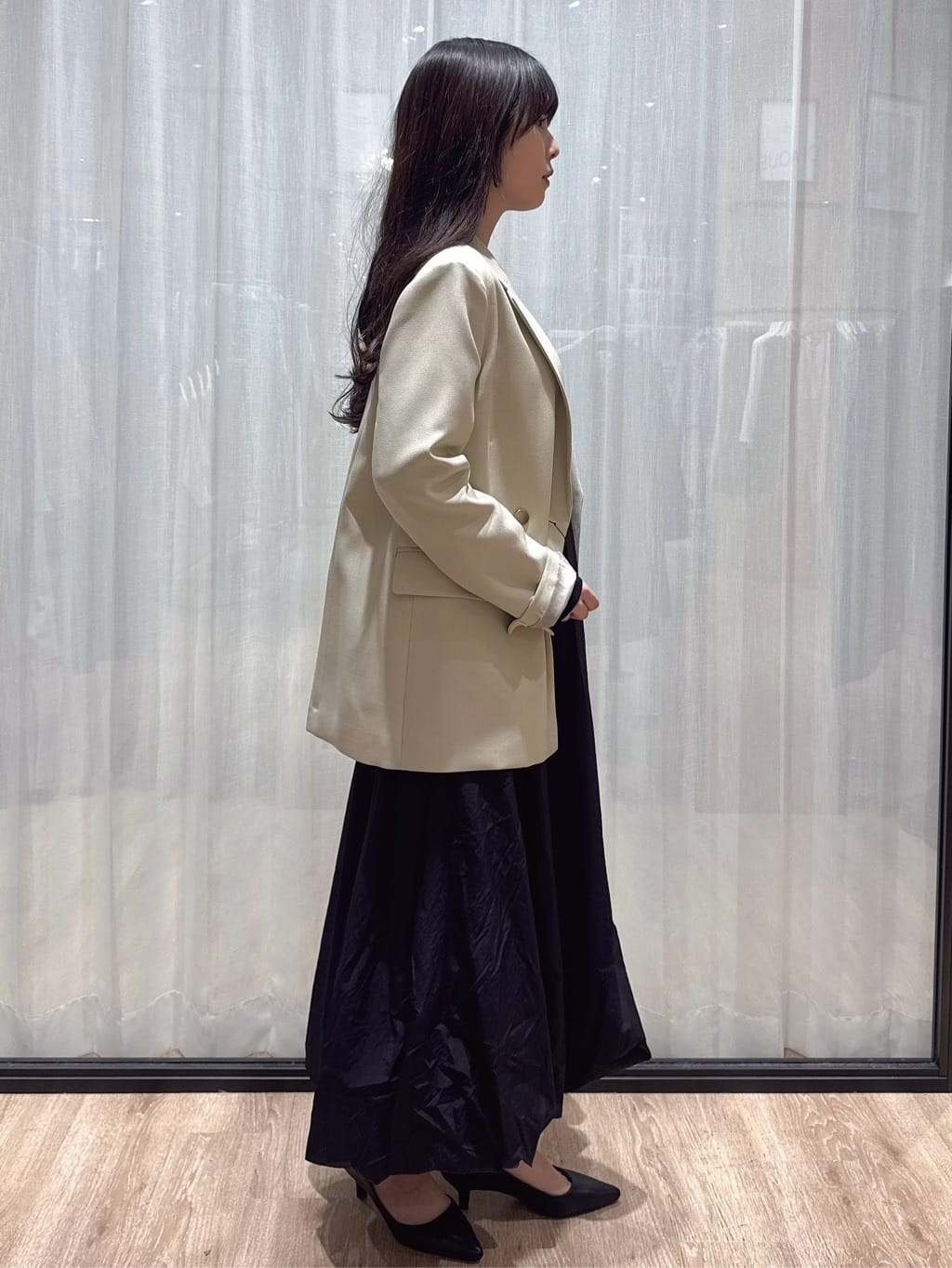 ぞうげさんの「OPAQUE.CLIP｜金ボタンダブルブレストテーラードジャケット／セットアップ対応【洗える】」を使ったコーディネート