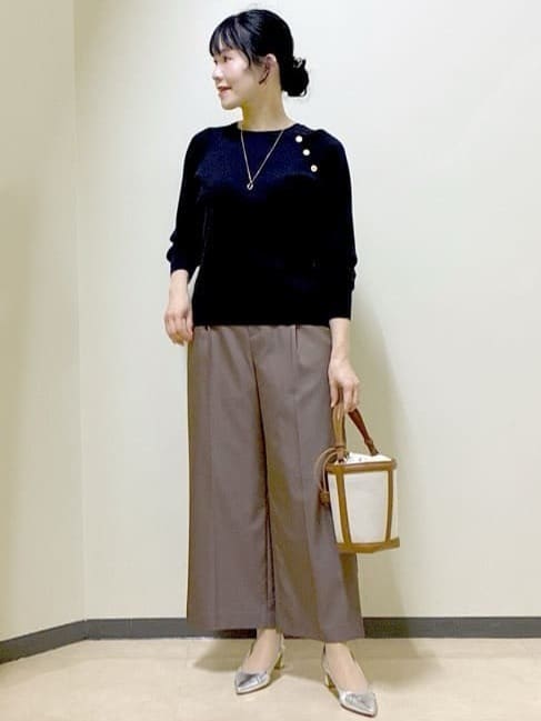  beni_gingerさんの「Reflect｜【ゆったり着られる◎】ラグランスリーブニット」を使ったコーディネート