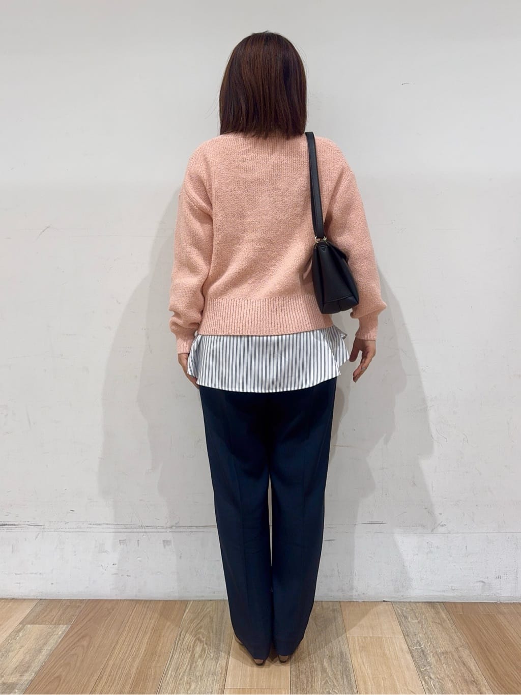 miさんの「grove｜【マシンウォッシュ/防シワ/S-3L】着回しできるカセット服テーパードパンツ」を使ったコーディネート