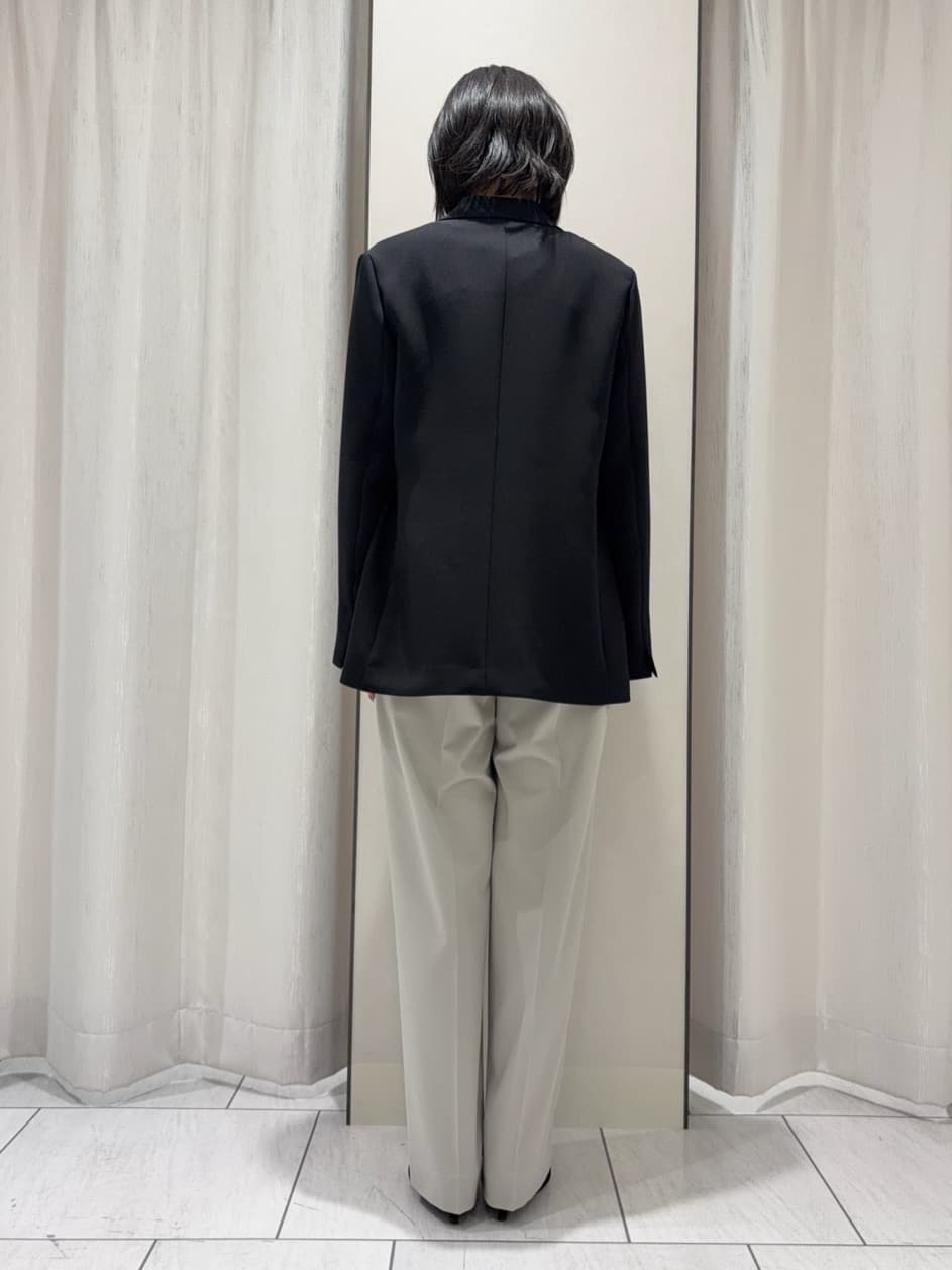 わたなべさんの「UNTITLED｜◆【洗える/ストレッチ性】ダブルブレストジャケット」を使ったコーディネート