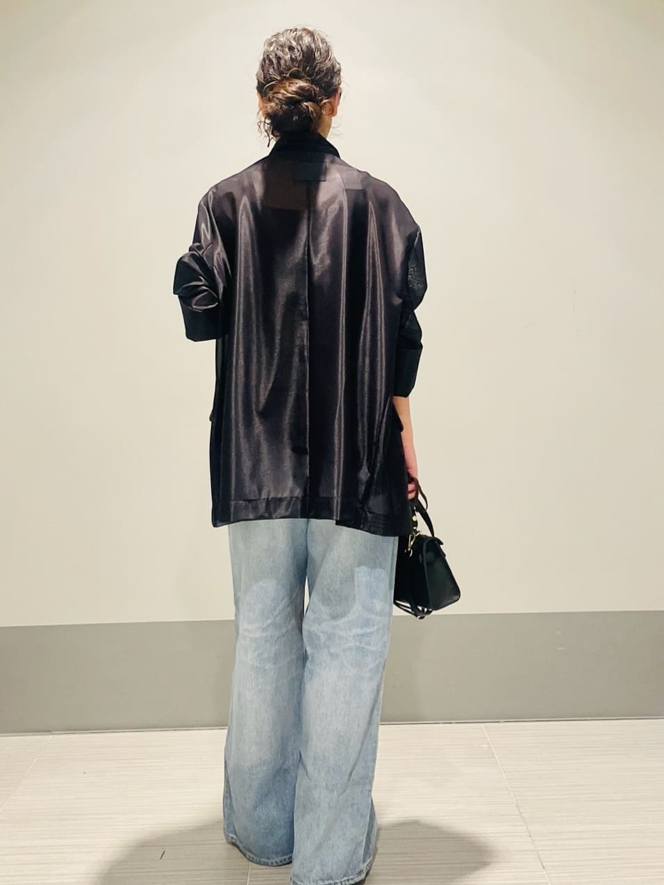 Annさんの「DRESSTERIOR｜ヴィンテージ加工ワイドデニムパンツ」を使ったコーディネート