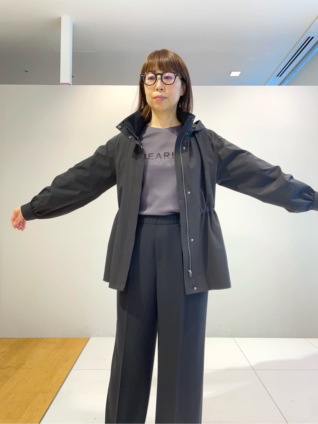 murayamaさんの「INDIVI｜【UVケア／選べるグラフィック】スムースジャージTシャツ」を使ったコーディネート