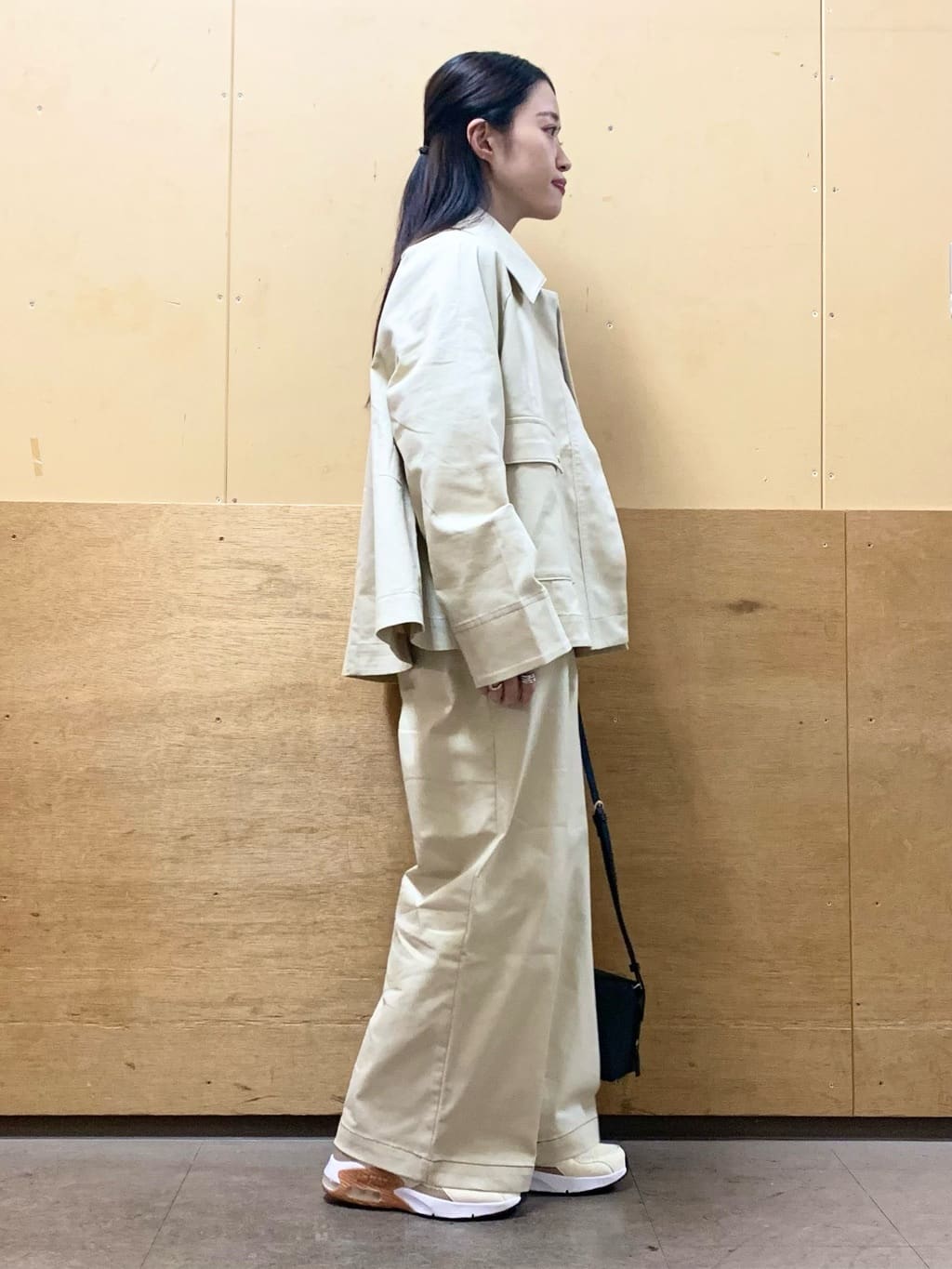 sahoさんの「THE SHOP TK｜大人かっこいい 軽やかデニム＆チノブルゾン」を使ったコーディネート